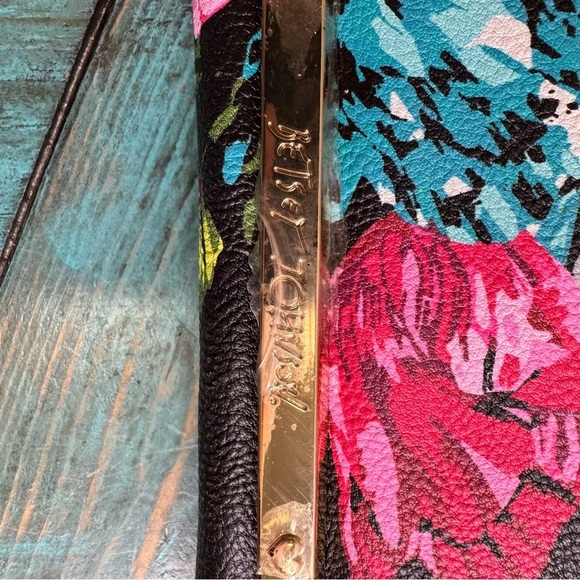 Betsey Johnson Black Multicolor Floral Bow Wristlet - Picture 12 of 15